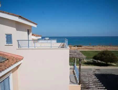 Lj Villa Protaras Vila *