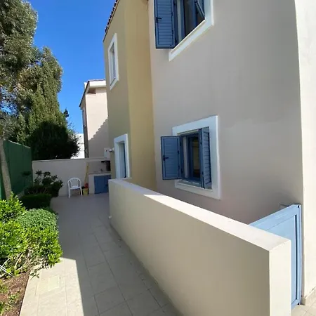 Lj Villa Protaras * פאראלימני